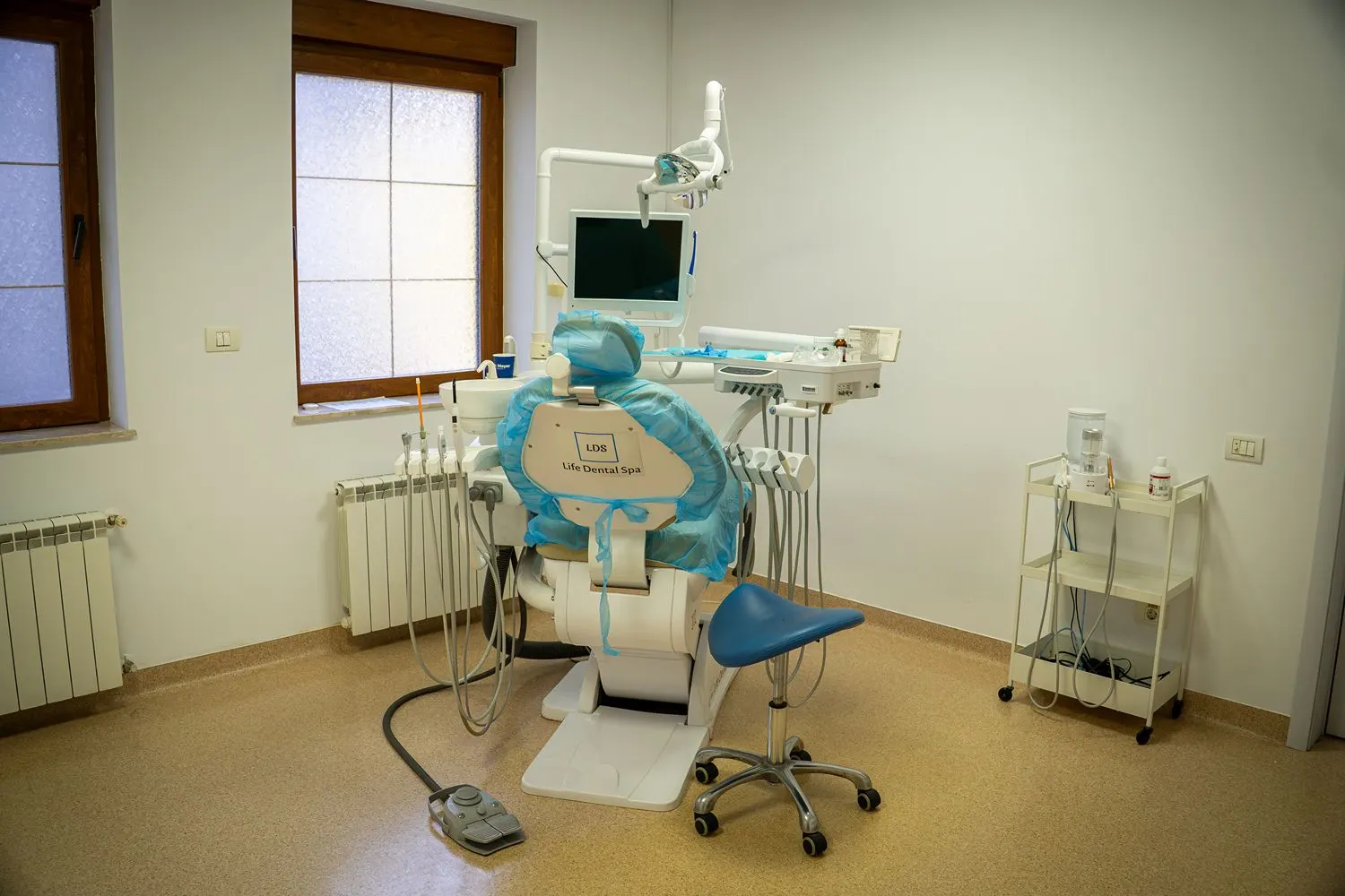 Cabinet stomatologic din clinica Life Dental Spa București Unirii